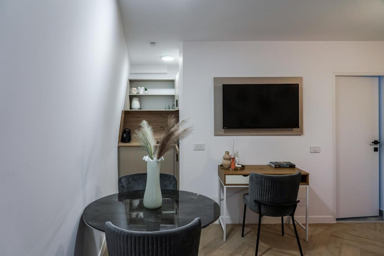 The Urban Oasis Apartment Букурещ Екстериор снимка
