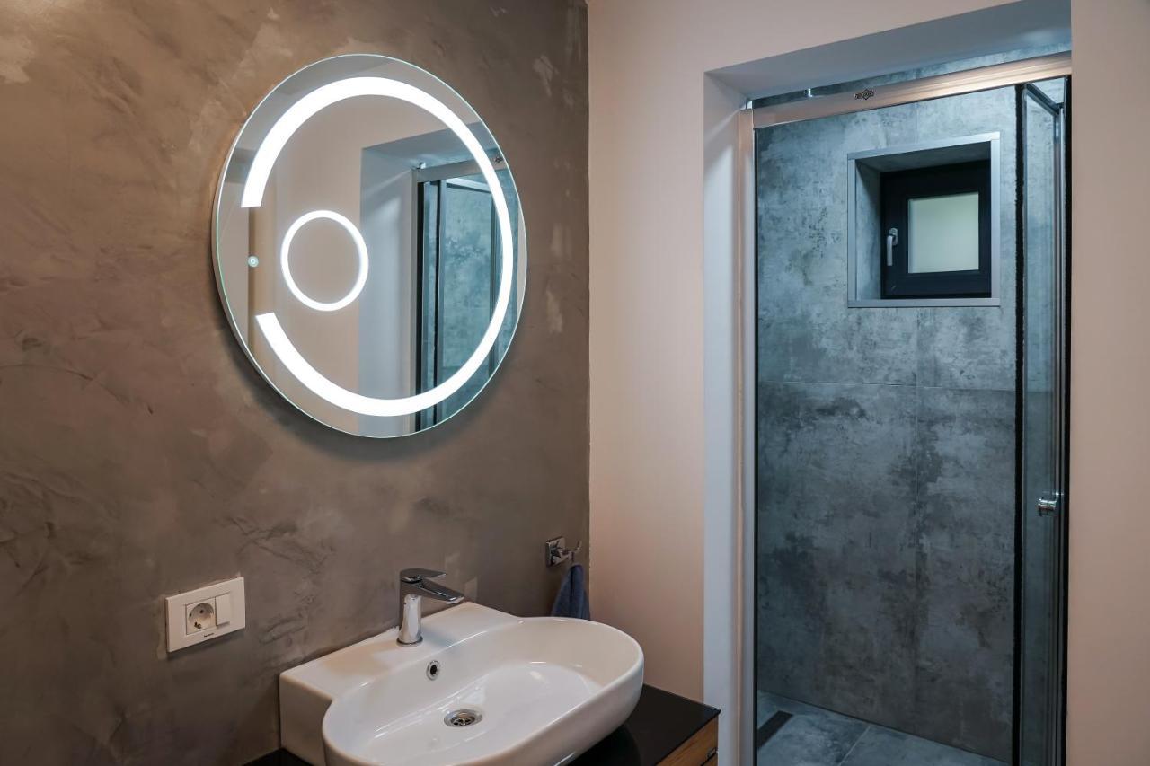 The Urban Oasis Apartment Букурещ Екстериор снимка